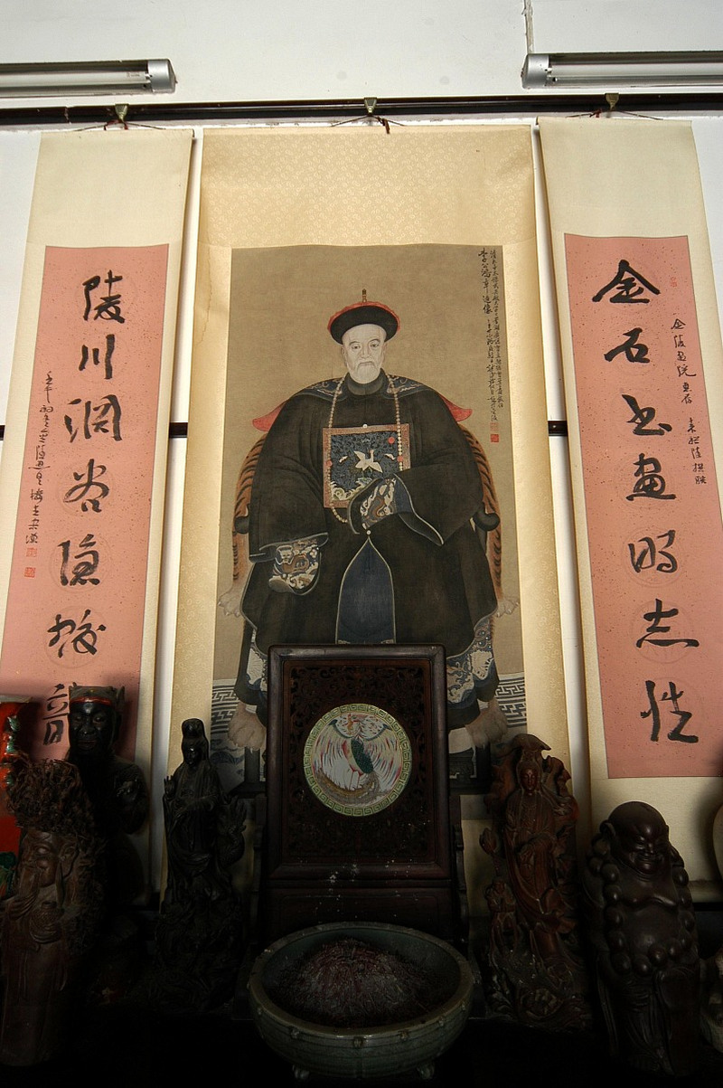 形容会写文章的成语:一笔千金、文思泉涌、文藻显赫 形容会写文章的成语:一笔千金、文思泉涌、文藻显赫